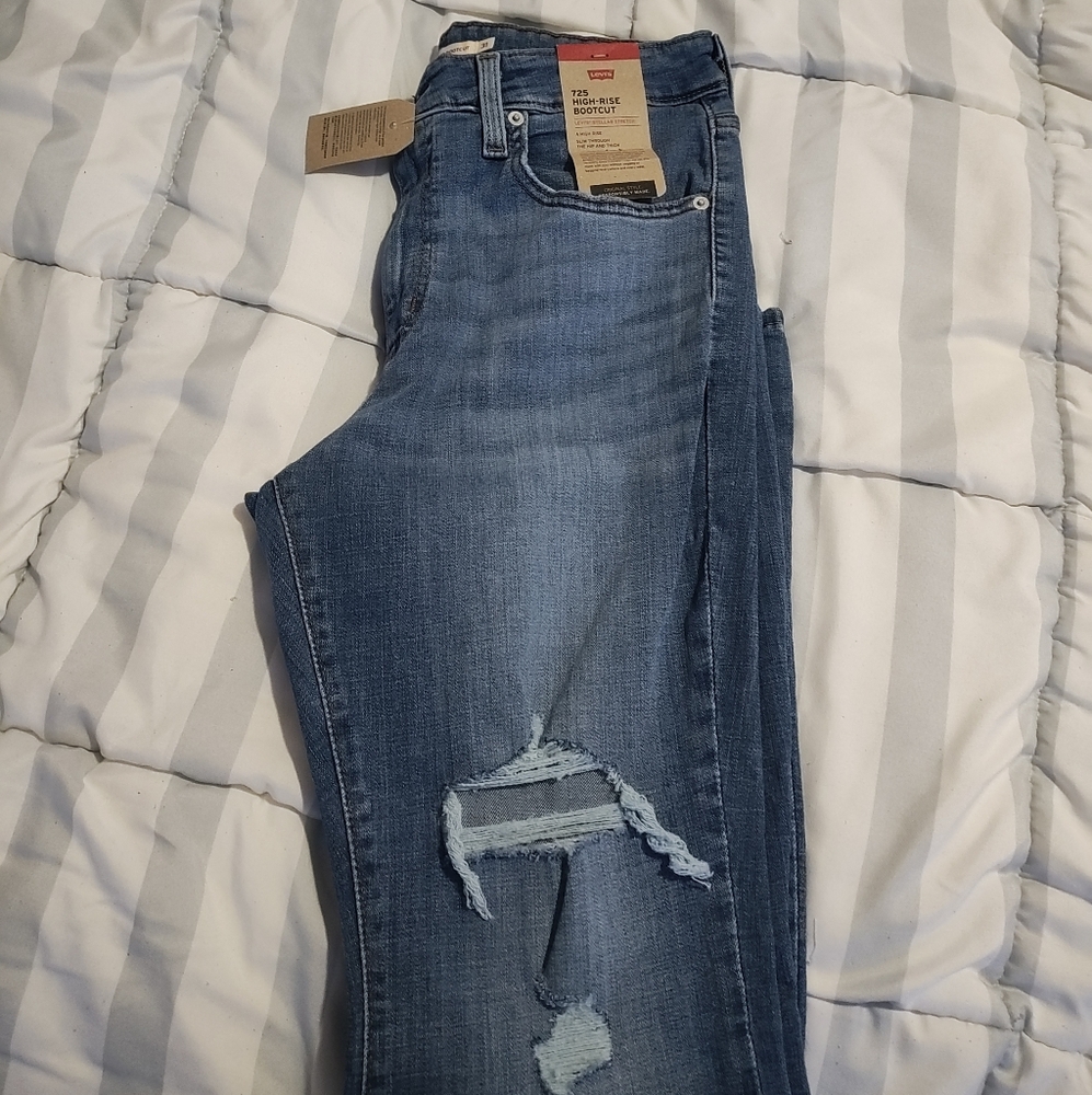Levi's Jeans - Picture 5 of 6